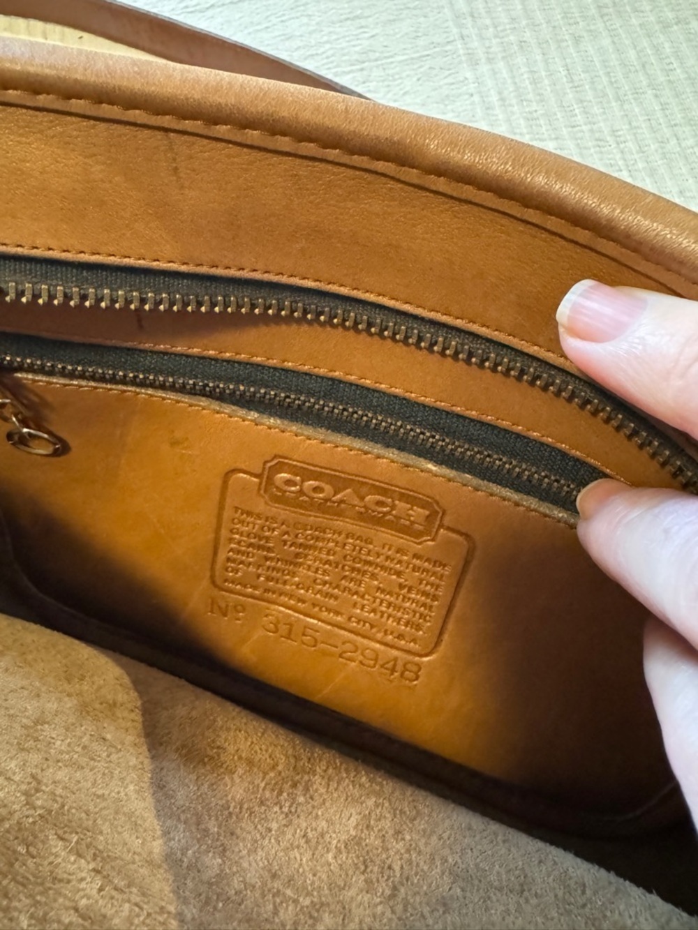 Vintage Coach NYC Era Swagger Bag Tan Leather Crossbody Double Pocket Creed - Picture 2 of 13